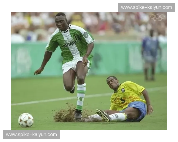 苍穹之下，绿茵之巅：澳大利亚与巴西的足球史诗对决